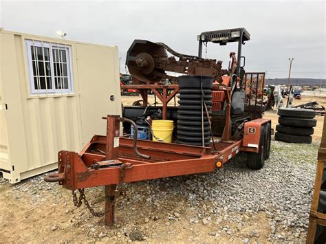 used xt850 backhoe loader